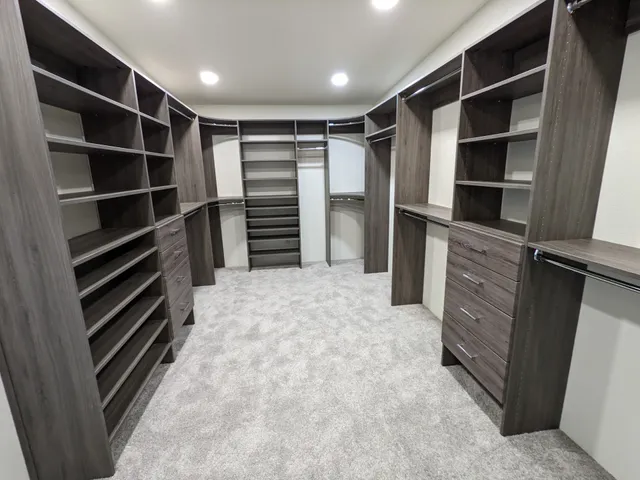 Modern Closets