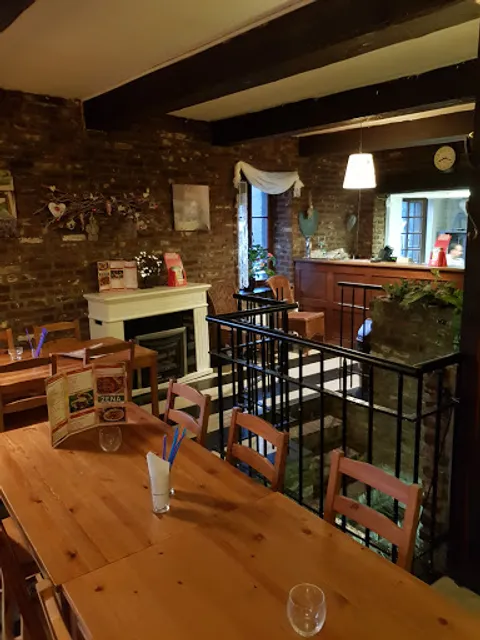 Zena Grillroom Pizzeria