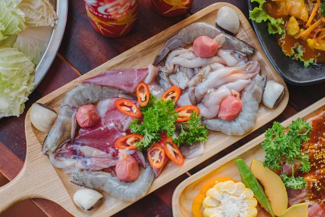 Tiệm nướng Khói Thông