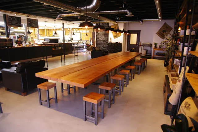 Gratia Bakery & Café