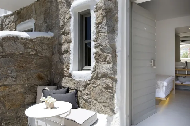 Dreambox Mykonos Suites and Mini Villas