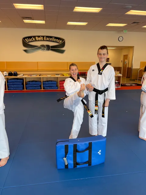 K-Taekwondo U.S Black Belt Center