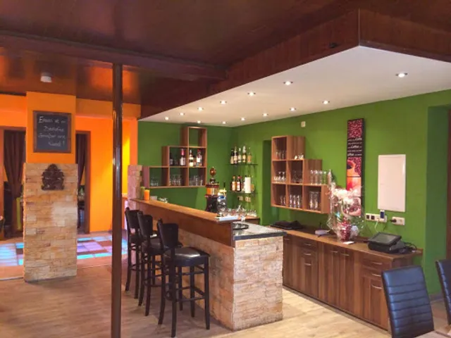 S.Tabsi - Indisch-Italienische Spezialitäten