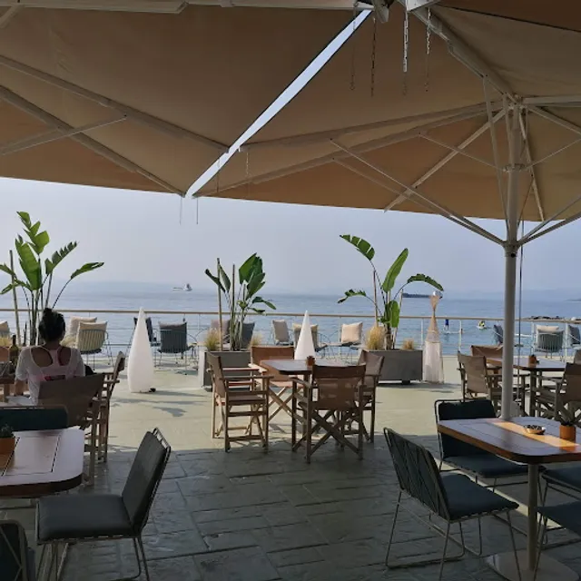 Karma Bar Restaurant