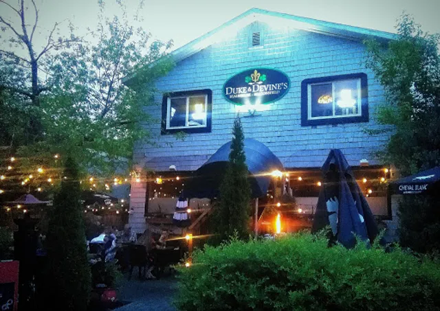 Duke & Devine's Irish Pub Beaurepaire