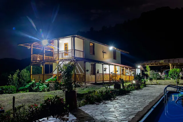 FINCA TRADICIONAL EL OTOÑO