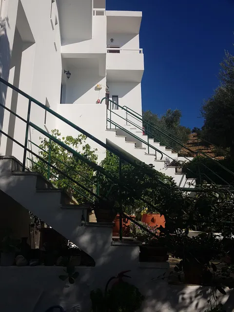 Hotel Eleonas