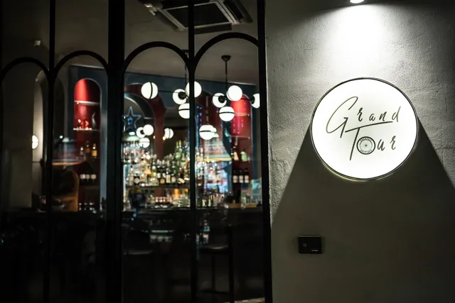 Grand Tour - Cocktail Boutique