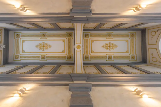 Bright Attic Penthouse and Studio In the Heart Of Milan