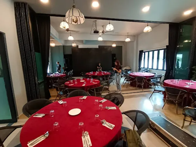 Mondrian Restaurant Café