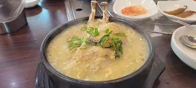 민락골능이와녹두삼계탕