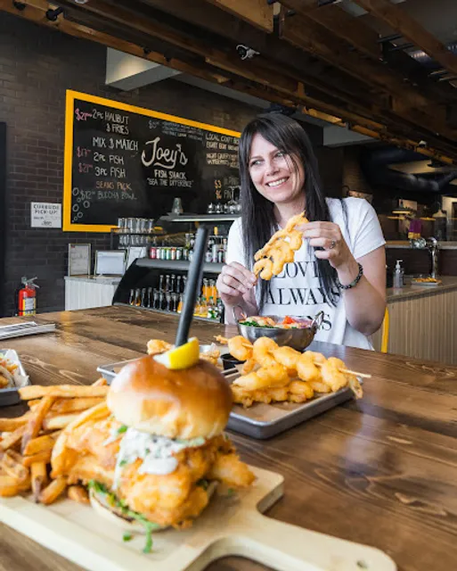 Joey's Fish Shack - Regina Albert Park
