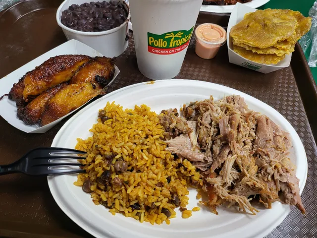 Pollo Tropical