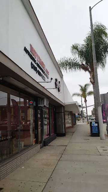 Mutiara Food & Market