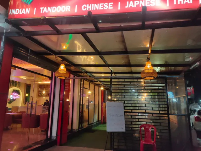 Raag Fine Dine & Cafe