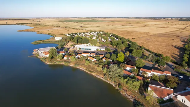 Camping le Domaine des Guifettes