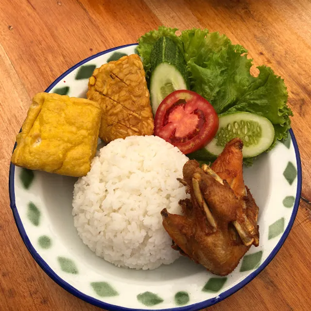 Dapur Kampung Geulis