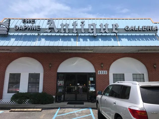 Courthouse Square Deli & Bakery