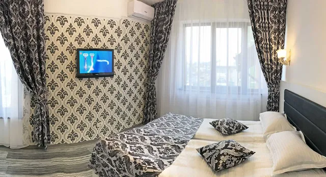 Hotel Restaurant Ayan