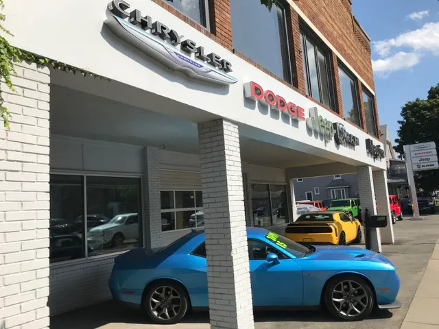 Maguire Chrysler Dodge Jeep Ram of Watkins Glen