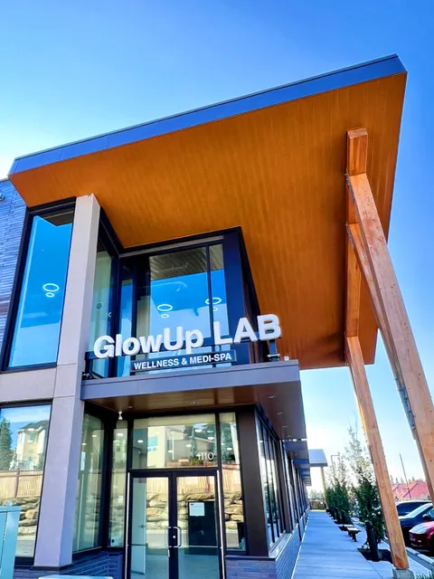 GlowUp LAB