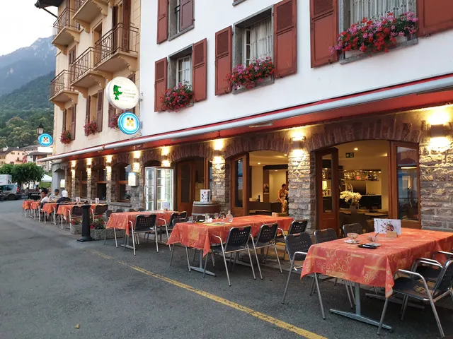 Hôtel restaurant le Rivage chez Monmon