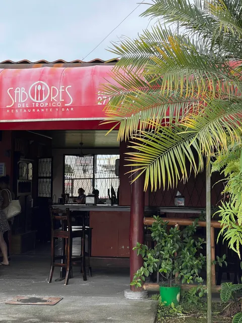 Restaurante Sabores del Trópico