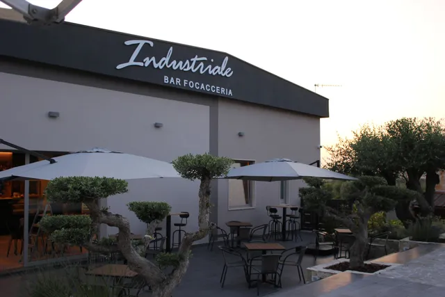 Industriale Bar & Focacceria