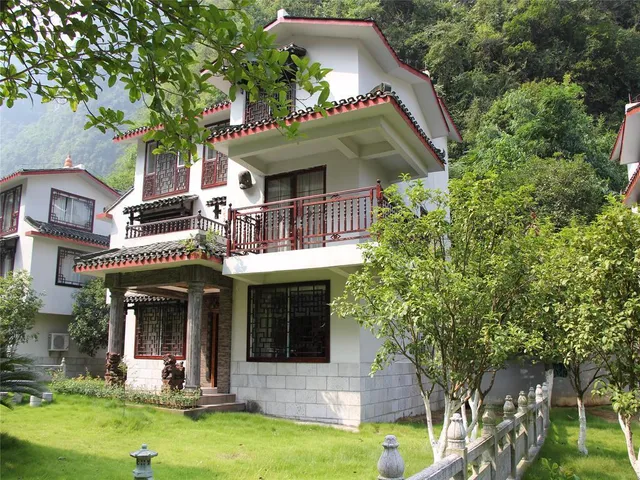 New West Street International Hotel