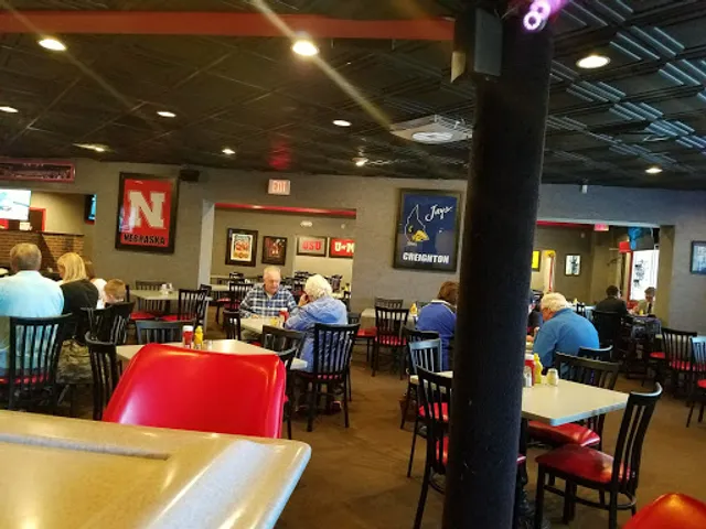 Big Fred's Pizza Garden & Lounge