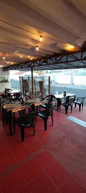 Armazém & Cia - Espetos Gourmet