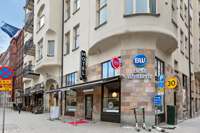 Best Western Hotel at 108