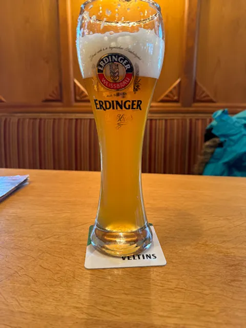 Sir Henry Bar Musik Tanz