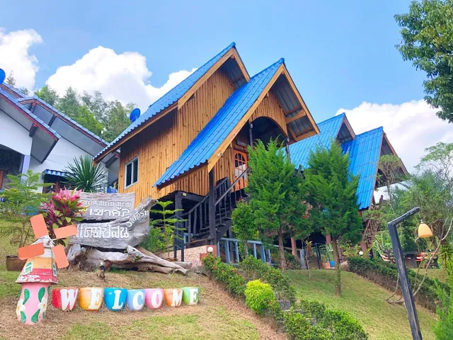 KhaokorCampson Resort