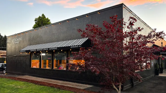 Bo & Vine Burger Salem