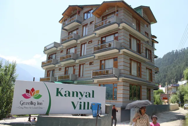 Gezellig Inn - Golden Apple