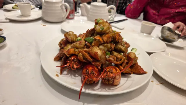 Longing Fusion Cuisine 龙庭食府