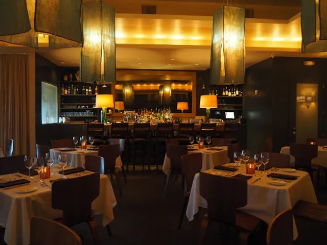 Salum Restaurant