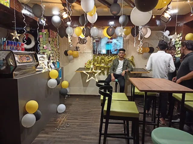 Cafe Chai Zaika, Sayajigunj