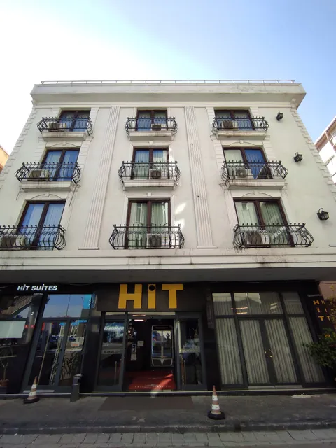 HİT SUİTES AVCILAR HOTEL