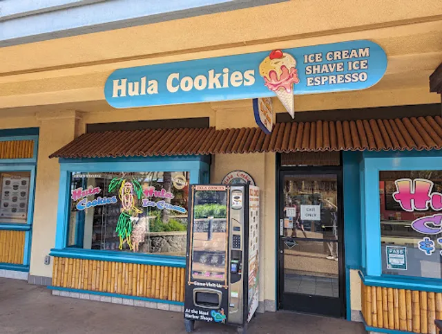 Hula Cookies & Ice Cream