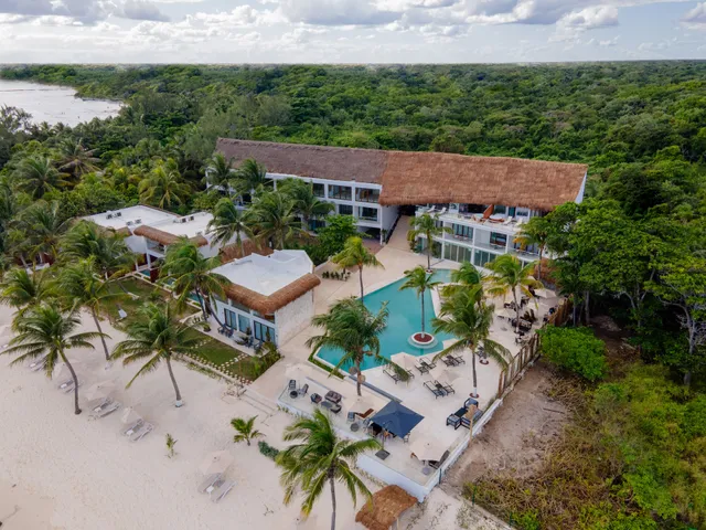 The Beachfront by The Fives Hotels