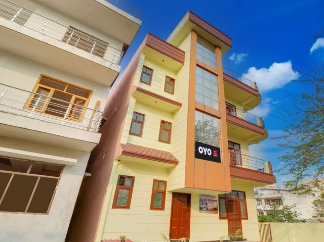 Hotel O Sky Inn Residency