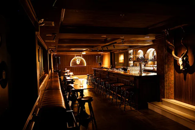 Two Schmucks Speakeasy