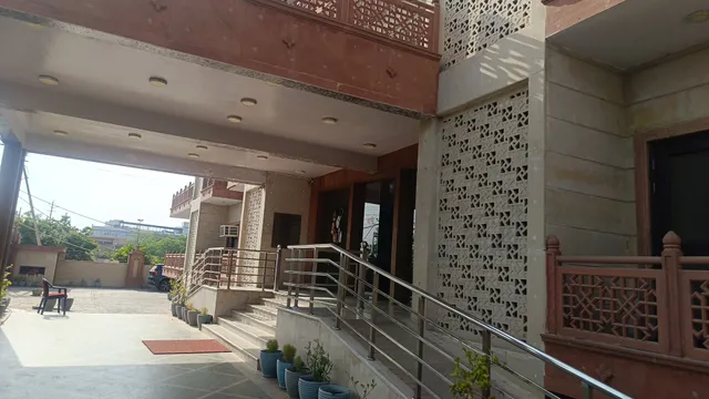 shri shiv krishna dham vrindavan