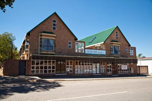 12 on Top Guesthouse