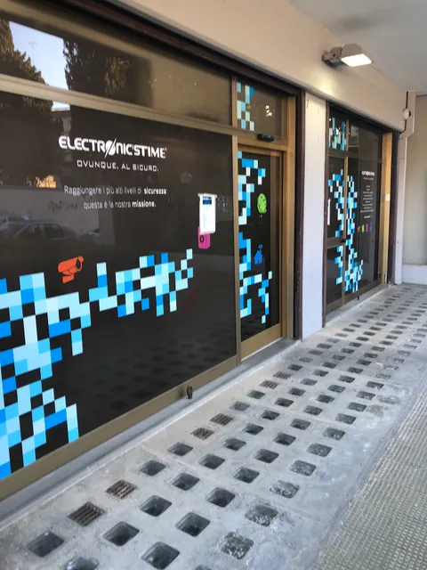 Electronic's Time Filiale Bari