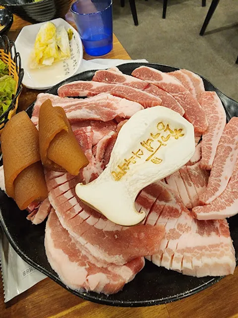 총각네식육식당남양점