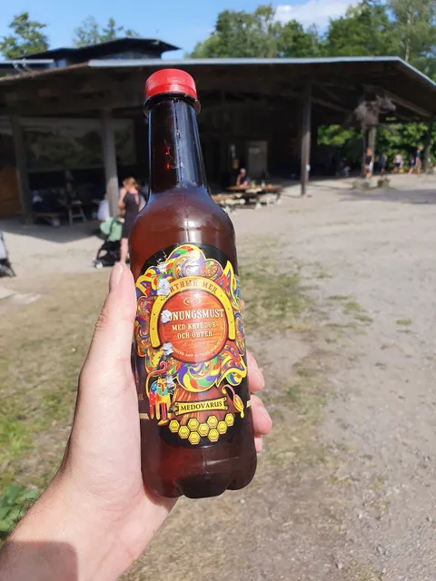 Café Eldrimner (Coffee, ice cream and light lunch)