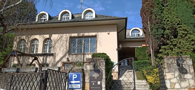 Villa Székely Training House